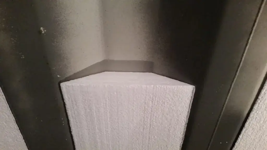 Insulate Shipping Container